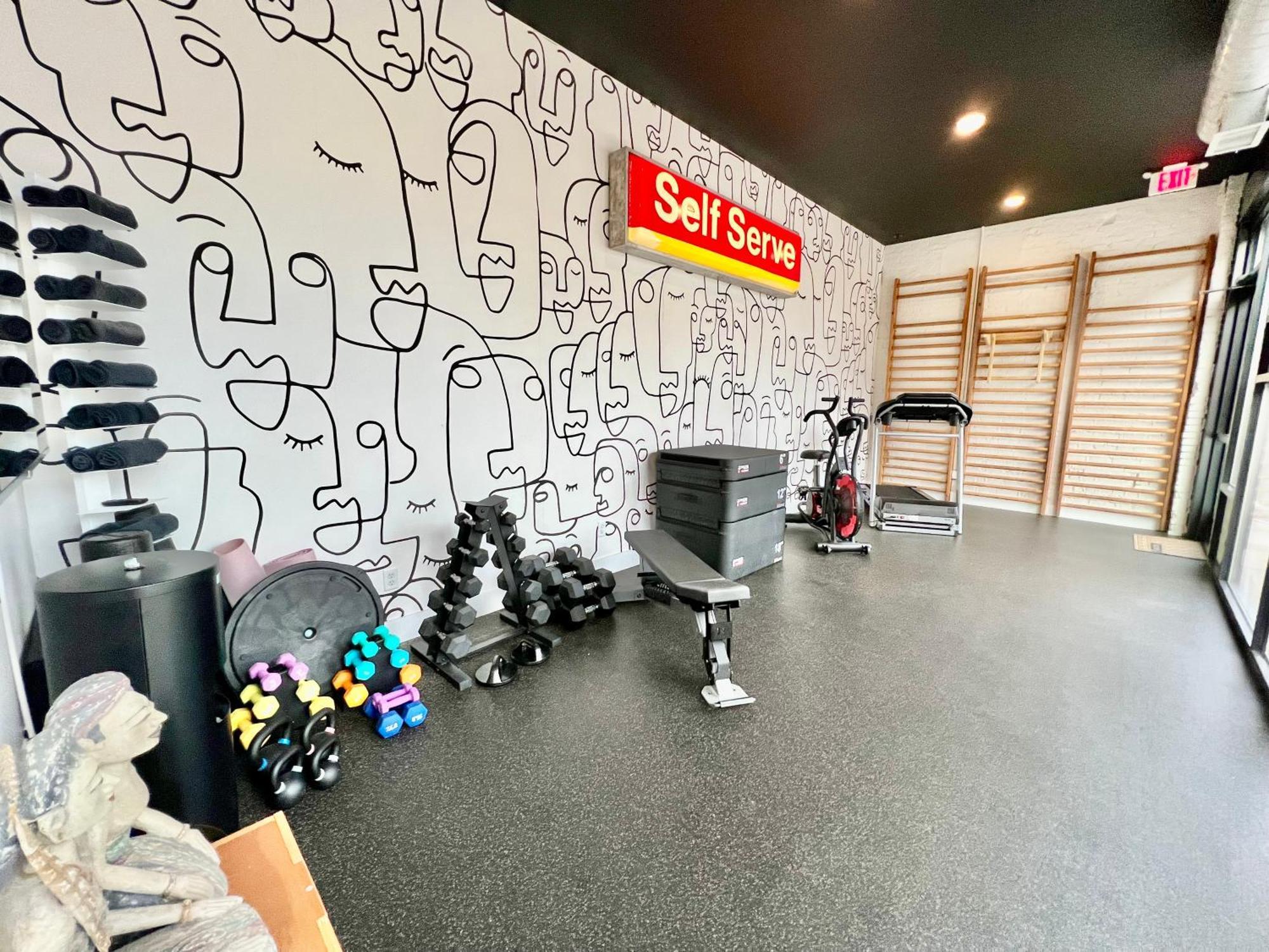 The Hive 302 King With Balcony Hotel Wilmington Ngoại thất bức ảnh